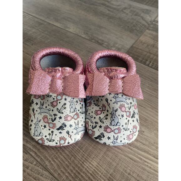 Freshly Picked Other - Harry Potter Pink Freshly Picked Moccasins